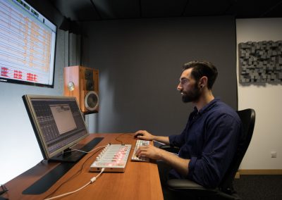 Console studio Chantal Akerman Studios Alhambra